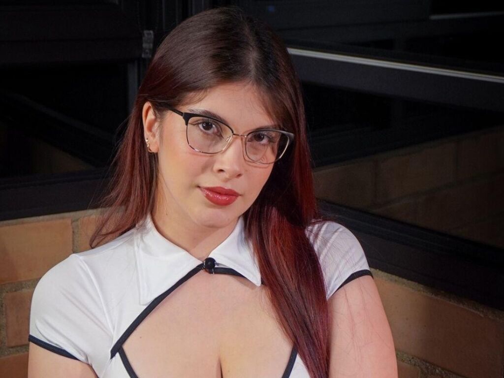 Isabel Rhoades Picture